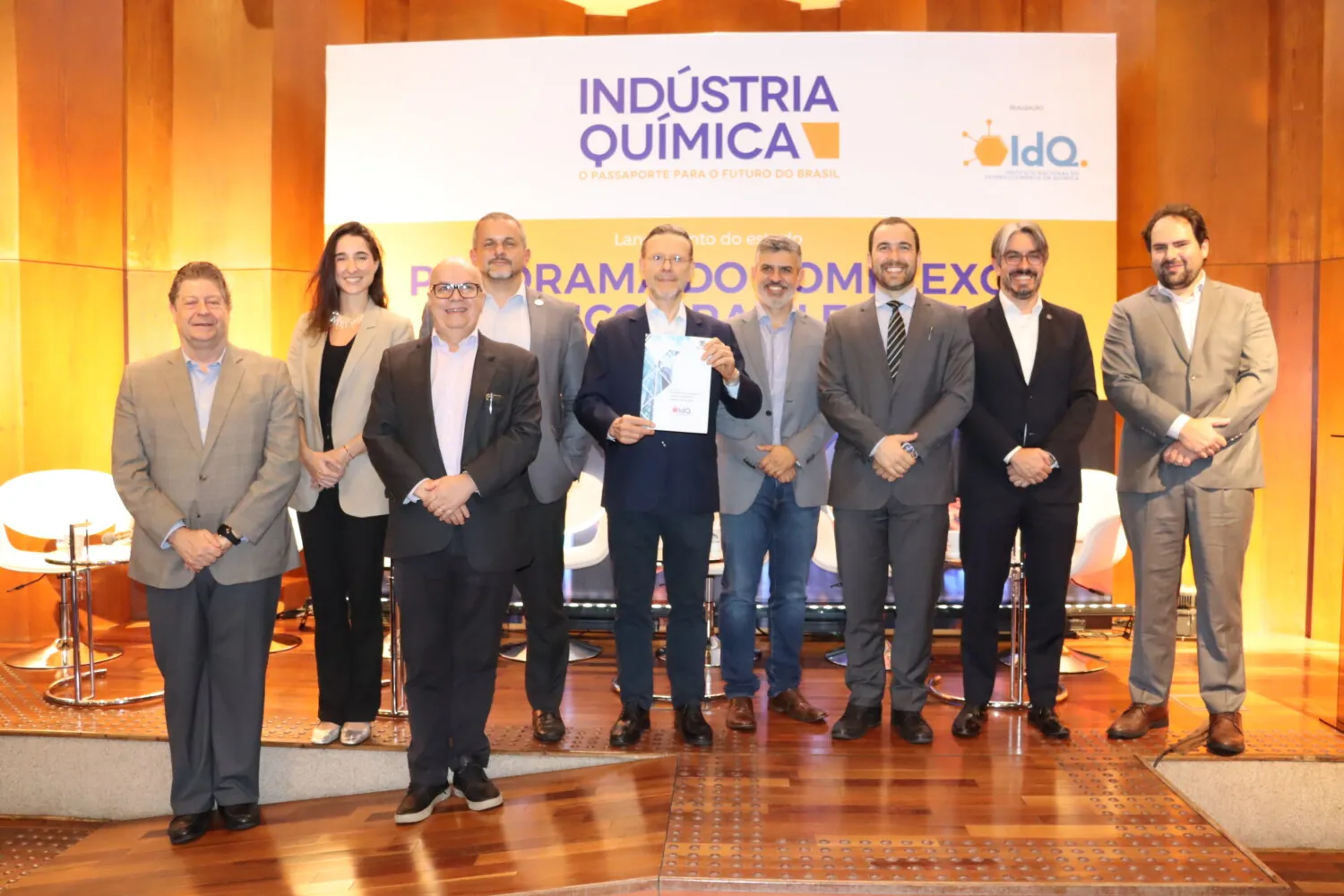 Novo estudo traça agenda estratégica para fortalecer a indústria química brasileira